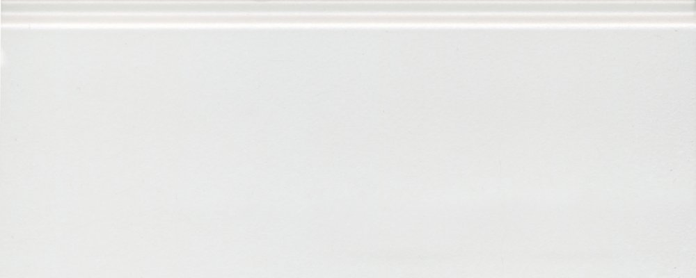Kerama Marazzi Плинтус Флориан белый матовый обрезной 12x30 / Основное большое изображение
